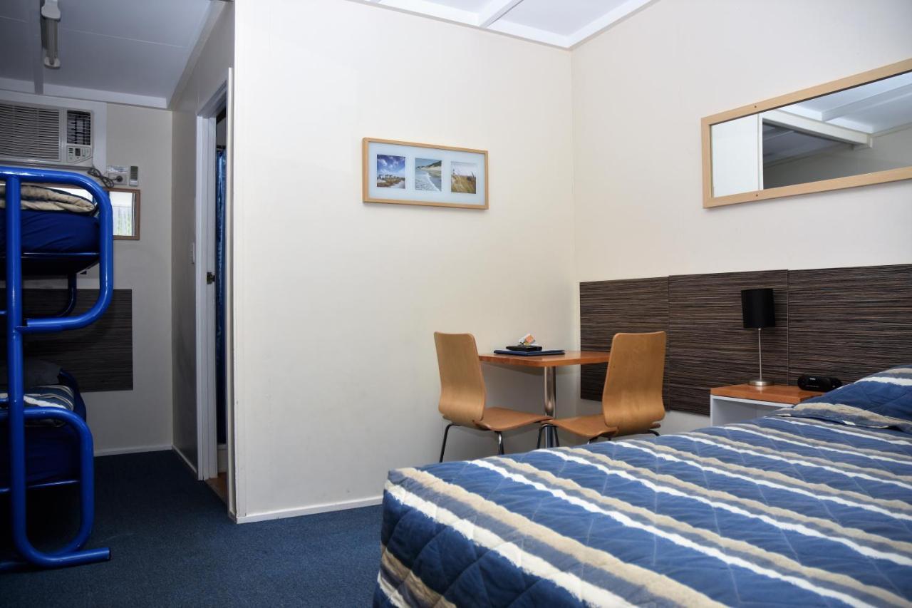 Chinchilla Motel Номер фото
